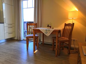 21873251-Ferienwohnung-2-Borkum-300x225-4