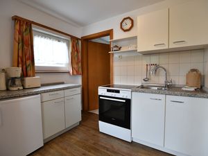 23880967-Ferienwohnung-2-Borkum-300x225-5