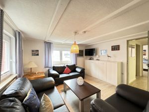 23907914-Ferienwohnung-6-Borkum-300x225-1