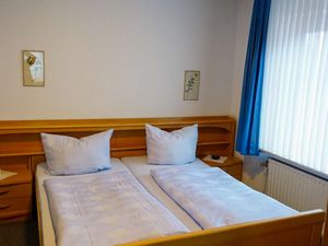 23975916-Ferienwohnung-4-Borkum-300x225-4