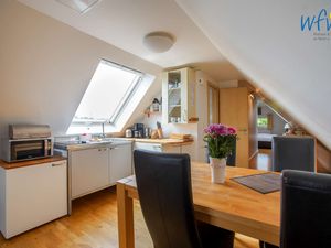 23828118-Ferienwohnung-2-Borkum-300x225-5