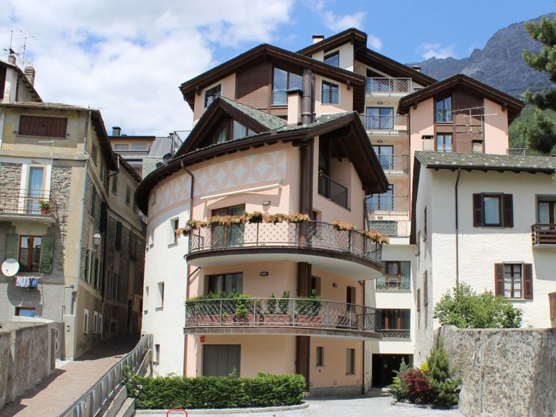 23860952-Ferienwohnung-6-Bormio-800x600-0