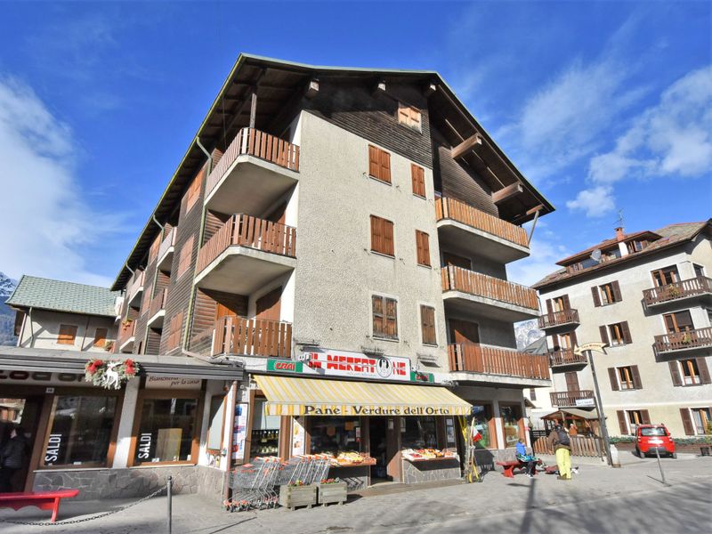 23851037-Ferienwohnung-3-Bormio-800x600-0