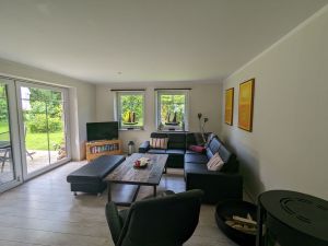 24027479-Ferienwohnung-3-Born am Darß-300x225-1