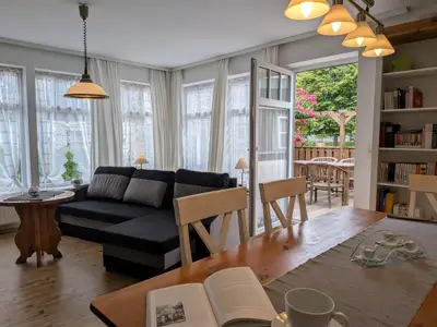 Ferienwohnung für 2 Personen (60 m²) in Born am Darß 2/10
