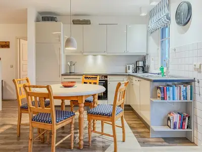 Ferienwohnung für 2 Personen (58 m²) in Born am Darß 8/10
