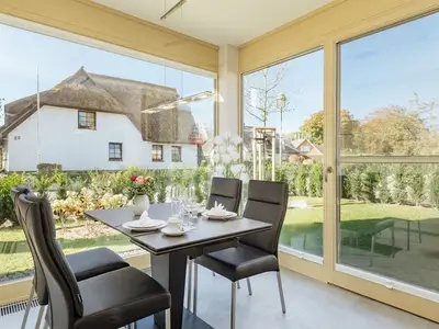 Ferienwohnung für 3 Personen (79 m²) in Born am Darß 1/10