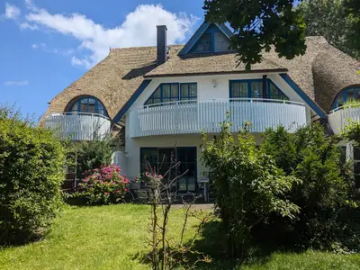 Ferienwohnung für 2 Personen (65 m²) in Born am Darß 1/10