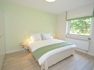 23328100-Ferienwohnung-3-Bornholt-300x225-3