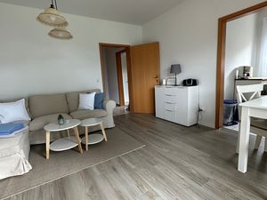 23328099-Ferienwohnung-3-Bornholt-300x225-4