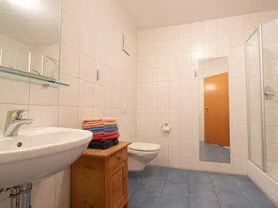 INSIDE, BATHROOM