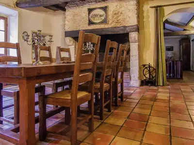 DiningRoom