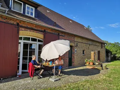 Gemütliches Verweilen auf der Terrasse