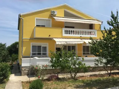 Ferienwohnung für 3 Personen in Božava 1/10