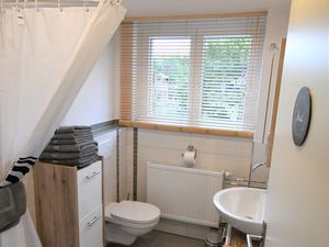 23185393-Ferienwohnung-4-Brakel-300x225-1