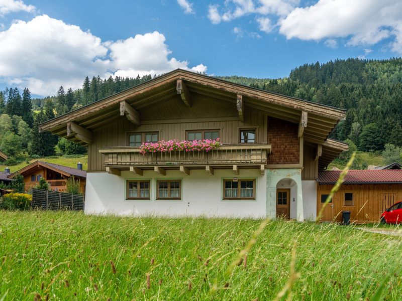 21224427-Ferienwohnung-8-Bramberg am Wildkogel-800x600-0