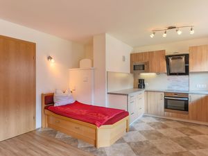 21224427-Ferienwohnung-8-Bramberg am Wildkogel-300x225-3