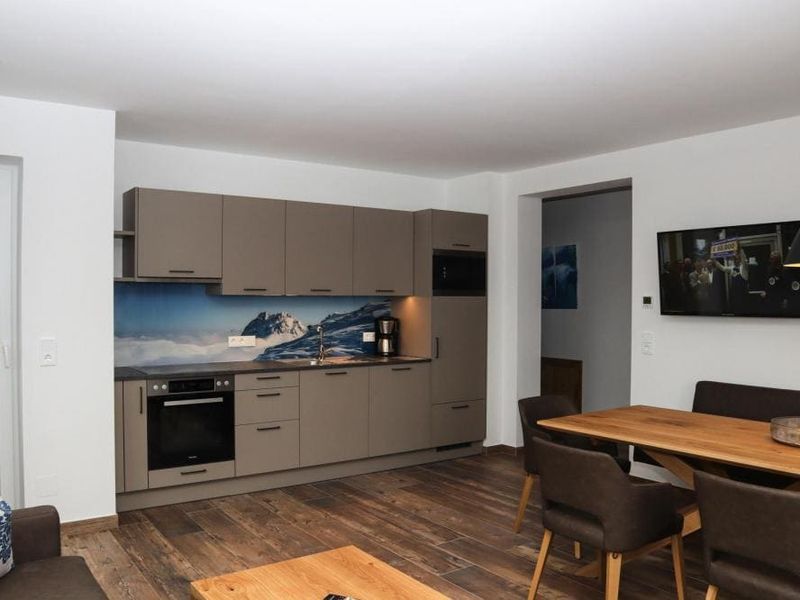 23288149-Ferienwohnung-6-Bramberg am Wildkogel-800x600-1