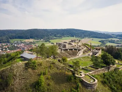 Kemnath Waldeck_Schlossberg_Burgruine © Steinwald-Allianz.jpg
