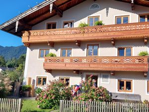 23703972-Ferienwohnung-6-Brannenburg-300x225-1