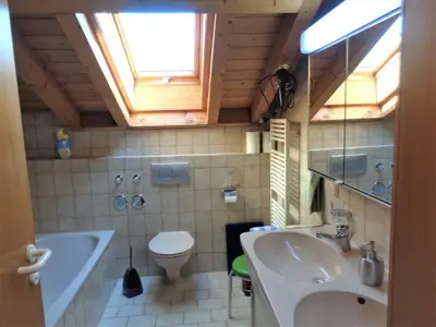 Badezimmer in der Ferienwohnung Fellner