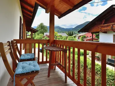 Kaiserblick² Westbalkon mit Sitzgruppe