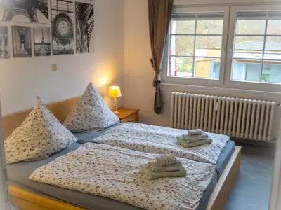 Ferienwohnung für 5 Personen (90 m²) in Brauneberg 1/10