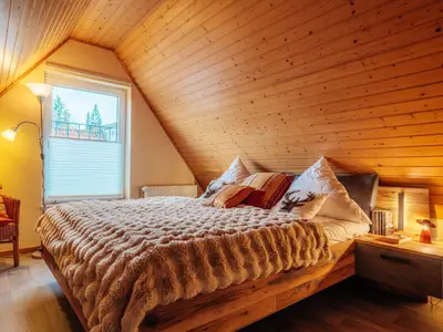 JS7_Jermersteinsonne_Schlafzimmer 01