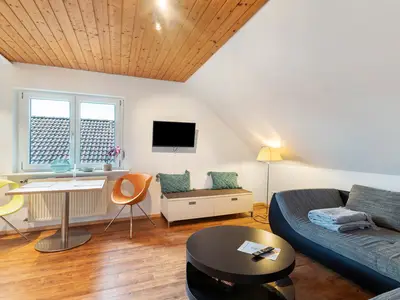 Photo, INSIDE, OUTSIDE