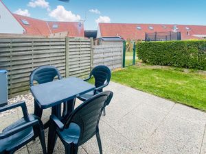 23767073-Ferienwohnung-4-Bredene-300x225-1