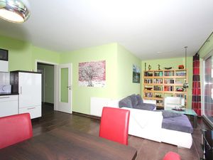 23072897-Ferienwohnung-4-Breege-300x225-3