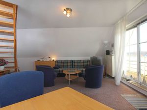 23069037-Ferienwohnung-4-Breege-300x225-2