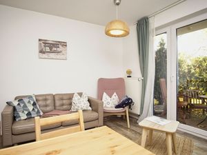 23510457-Ferienwohnung-4-Breege-300x225-5