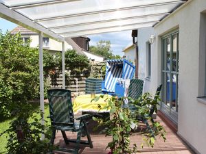 23291418-Ferienwohnung-4-Breege-300x225-4