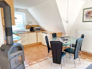 23975805-Ferienwohnung-6-Breege-300x225-2