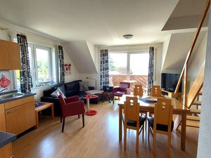 23915631-Ferienwohnung-5-Breege-300x225-3