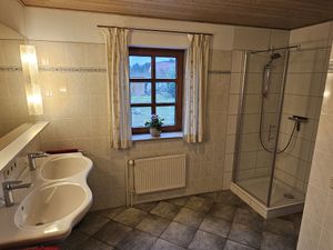 23847366-Ferienwohnung-4-Breege-300x225-0