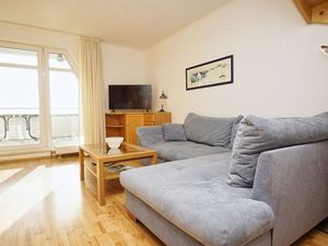 23071165-Ferienwohnung-6-Breege-300x225-2