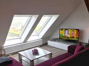 23975701-Ferienwohnung-6-Breege-300x225-5