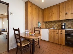 23837492-Ferienwohnung-2-Breganzona-300x225-3