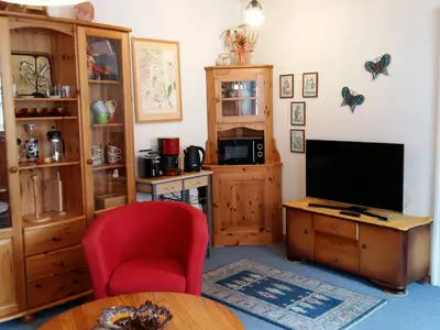 Photo, INSIDE, OUTSIDE