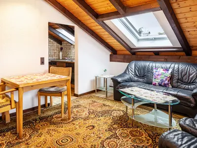 Photo, INSIDE, OUTSIDE