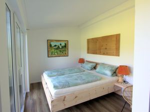 23918654-Ferienwohnung-4-Breitbrunn Am Chiemsee-300x225-1