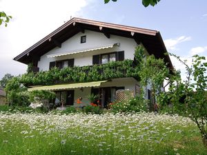 18704648-Ferienwohnung-3-Breitbrunn Am Chiemsee-300x225-1