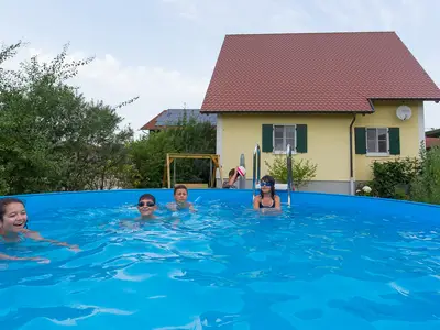 Ferienwohnung für 5 Personen in Breitenthal 2/6
