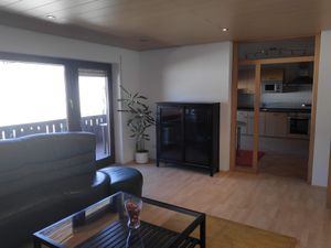 23357069-Ferienwohnung-8-Breitnau-300x225-5