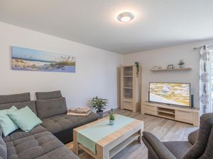 23966663-Ferienwohnung-4-Breklum-300x225-2