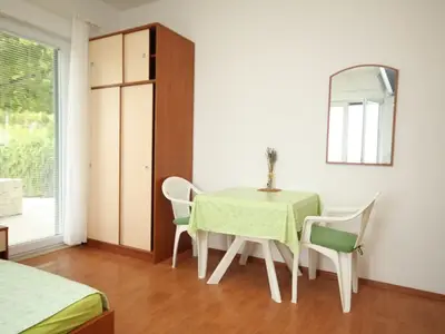 Ferienwohnung für 2 Personen in Brela 8/10