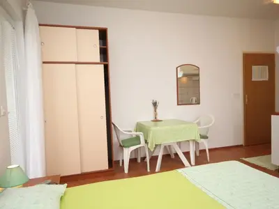 Ferienwohnung für 2 Personen in Brela 9/10