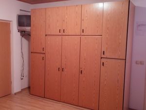 18321793-Ferienwohnung-3-Brela-300x225-3